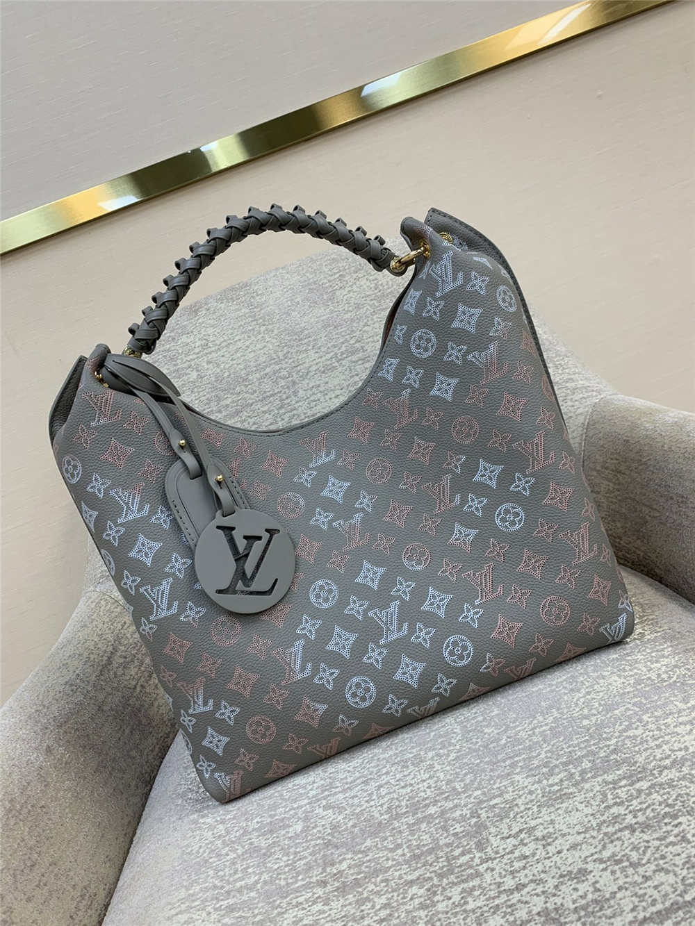 Louis Vuitton M23396 Carmel  35×40×17cm 2025 new 